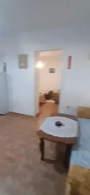 Apartament 1+1 me qera në Urgjenca e Pediatrisë, Tiranë, 70 m². Foto 5 nga 7