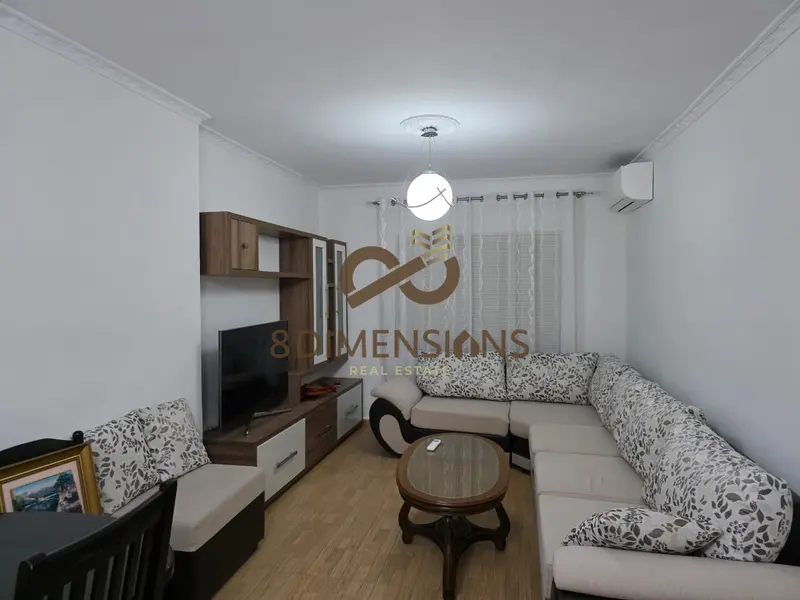 Apartament 4+1 me qera në Rruga Mine Peza, Tiranë, 120 m²