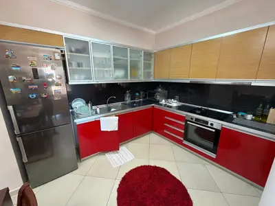Apartament 3+1 në shitje në Rruga Gjergj Arianiti, Vlorë, 133 m². Foto 7 nga 12